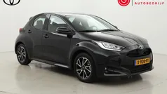 Gebruikt 2023 Toyota Yaris Hybrid Hatchback | € 24.499 (Eerlijke prijs)