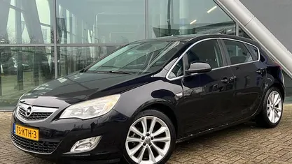 Occasion Opel Astra Cosmo 116 PK (85 kW) 2010 Hatchback