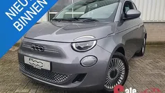 Gebruikt 2023 Fiat 500e Icon Hatchback | € 21.950 (Eerlijke prijs)
