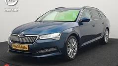 Blauw Gebruikt 2022 Skoda Superb Ambition Stationwagen | € 27.930 (Goede deal)