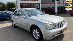 Gebruikt 2001 Mercedes C180 Elegance Sedan | € 1.390 (Eerlijke prijs)
