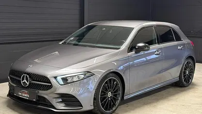 Gebruikt 2022 Mercedes A200 AMG line Hatchback | € 29.250 (Eerlijke prijs)