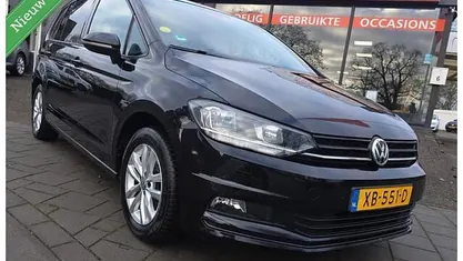 Occasion 2017 VW Touran Highline MPV | € 11.445 (Eerlijke prijs)