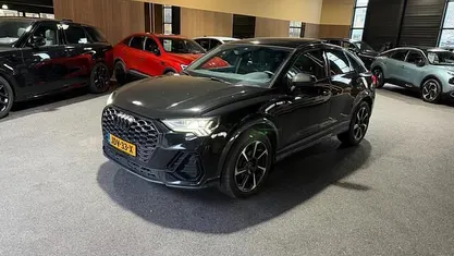 Occasion 2024 Audi Q3 Sportback Competition SUV | € 43.950 (Goede deal)