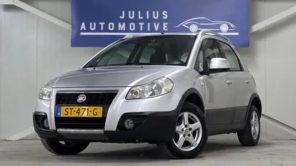 Grijs Gebruikt 2009 Fiat Sedici SUV | € 3.343 (Eerlijke prijs)