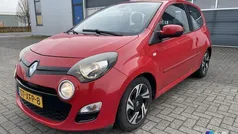 Rood Gebruikt 2012 Renault Twingo Collection Hatchback | € 3.395 (Eerlijke prijs)