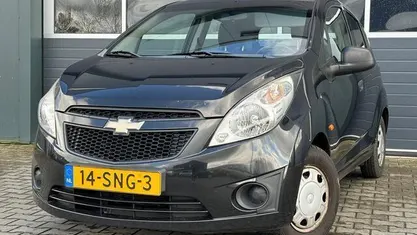 Occasion Chevrolet Spark LS 68 PK (50 kW) 2011 Zwart, metallic lak Hatchback