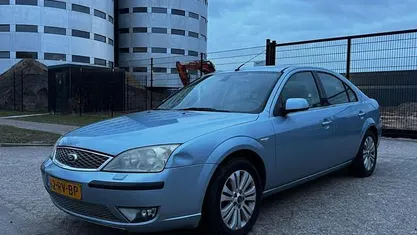 Occasion Ford Mondeo Platinum 146 PK (107 kW) 2005 Hatchback