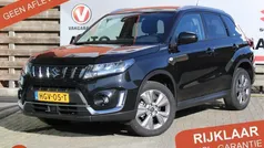 Zwart Gebruikt 2022 Suzuki Vitara SUV | € 26.450 (Goede deal)