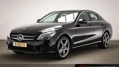 Gebruikt 2019 Mercedes C180 Avantgarde Sedan | € 25.900 (Eerlijke prijs)