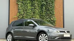 Gebruikt 2017 VW Golf VII Highline Hatchback | € 18.950 (Eerlijke prijs)