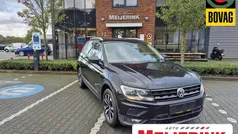 Zwart Gebruikt 2020 VW Tiguan IQ Drive SUV | € 26.995 (Goede deal)