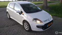 Wit Gebruikt 2011 Fiat Punto Evo Dynamic Hatchback | € 2.450 (Eerlijke prijs)