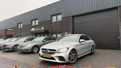 Grijs Gebruikt 2020 Mercedes C180 Business Sedan | € 24.999 (Goede deal)