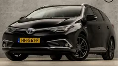 Zwart Gebruikt 2015 Toyota Auris Hybrid Sport Stationwagen | € 13.445 (Eerlijke prijs)