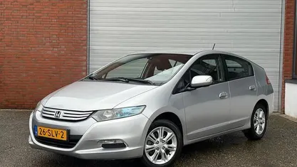 Occasion Honda Insight Comfort 88 PK (64 kW) 2011 Grijs (metallic) Hatchback