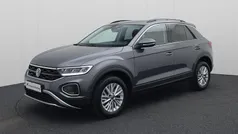 Gebruikt 2025 VW T-Roc Life SUV | € 28.740 (Eerlijke prijs)