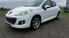 Wit Gebruikt 2011 Peugeot 207 Hatchback | € 5.250 (Eerlijke prijs)