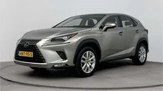 Bruin Gebruikt 2021 Lexus NX300h Luxury Line SUV | € 39.945 (Eerlijke prijs)
