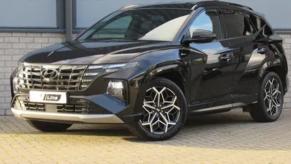 Zwart Gebruikt 2022 Hyundai Tucson N Line SUV | € 31.990 (Eerlijke prijs)