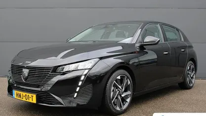 Gebruikt 2025 Peugeot 308 Business-Line Hatchback | € 30.895 (Super prijs)