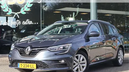 Occasion Renault Mégane GrandTour Equilibre 142 PK (104 kW) 2023 Grijs Stationwagen