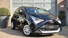 Gebruikt 2019 Toyota Aygo X-play Hatchback | € 10.600 (Eerlijke prijs)
