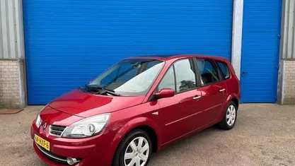 Occasion Renault Grand Scénic III Business 112 PK (82 kW) 2009 Rood MPV