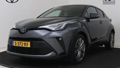 Grijs Occasion 2022 Toyota C-HR Executive SUV | € 25.950 (Eerlijke prijs)