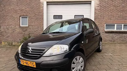 Zwart Gebruikt 2003 Citroën C3 Hatchback | € 1.395 (Eerlijke prijs)