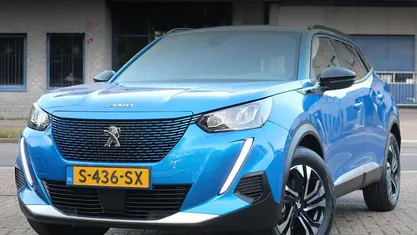 Gebruikt 2023 Peugeot e-2008 Allure SUV | € 21.885 (Eerlijke prijs)