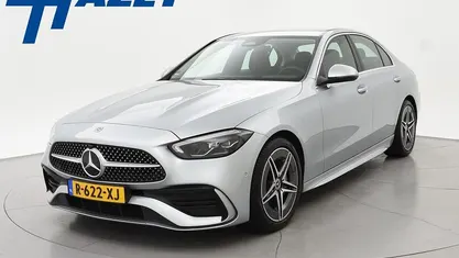 Grijs Gebruikt 2022 Mercedes C180 AMG line Sedan | € 38.900 (Eerlijke prijs)