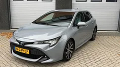 Gebruikt 2022 Toyota Corolla Business Edition Hatchback | € 21.999 (Eerlijke prijs)