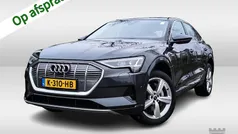 Grijs Gebruikt 2020 Audi e-tron Business SUV | € 30.900 (Eerlijke prijs)