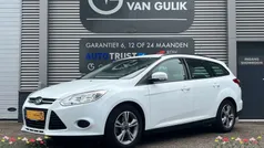 Wit Gebruikt 2014 Ford Focus Stationwagen | € 6.495 (Eerlijke prijs)