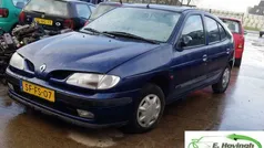 Blauw Gebruikt 1997 Renault Mégane Hatchback | € 850 (Super prijs)