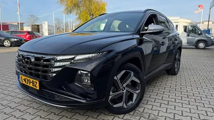 Zwart (metallic) Gebruikt 2021 Hyundai Tucson Premium SUV | € 25.945 (Goede deal)