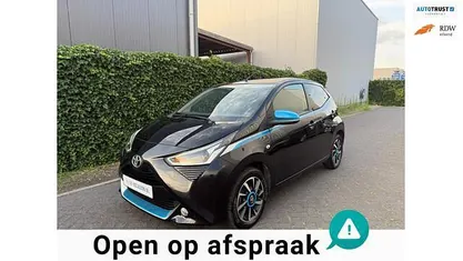 Gebruikt 2019 Toyota Aygo X-play Hatchback | € 10.900 (Eerlijke prijs)