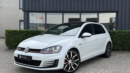 Gebruikt 2016 VW Golf VII GTI Hatchback | € 21.950 (Eerlijke prijs)