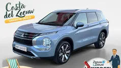 Gebruikt 2025 Mitsubishi Outlander P-HEV Edition SUV | € 53.240 (Eerlijke prijs)