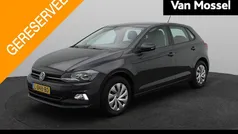 Grijs Gebruikt 2021 VW Polo Comfortline Hatchback | € 16.400 (Goede deal)