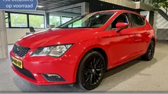 Rood Gebruikt 2016 Seat Leon Style Hatchback | € 12.890 (Eerlijke prijs)