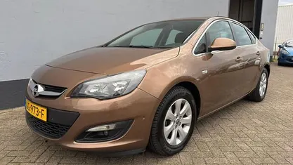 Occasion Opel Astra Edition 140 PK (102 kW) 2015 Sedan