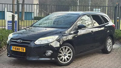 Zwart Occasion 2012 Ford Focus Titanium Stationwagen | € 4.750 (Eerlijke prijs)