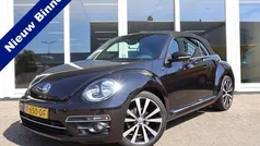 Zwart Gebruikt 2018 VW Beetle Design Cabriolet | € 23.500 (Eerlijke prijs)