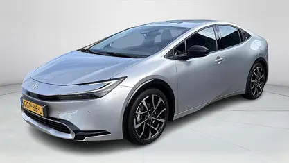 Grijs Gebruikt 2024 Toyota Prius Executive Hatchback | € 38.350 (Eerlijke prijs)