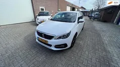 Wit Gebruikt 2021 Peugeot 308 Allure Hatchback | € 19.950 (Eerlijke prijs)