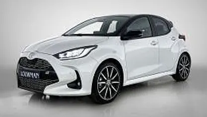 Occasion 2025 Toyota Yaris Sport Hatchback | € 32.945 (Eerlijke prijs)