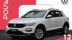 Wit, metallic lak Gebruikt 2021 VW T-Roc Style SUV | € 20.950 (Eerlijke prijs)