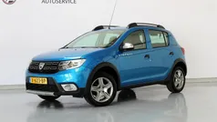 Blauw Gebruikt 2019 Dacia Sandero Stepway Hatchback | € 12.900 (Eerlijke prijs)